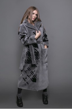 Стильное пальто  серого цвета