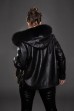 Стильная кожаная куртка черного цвета